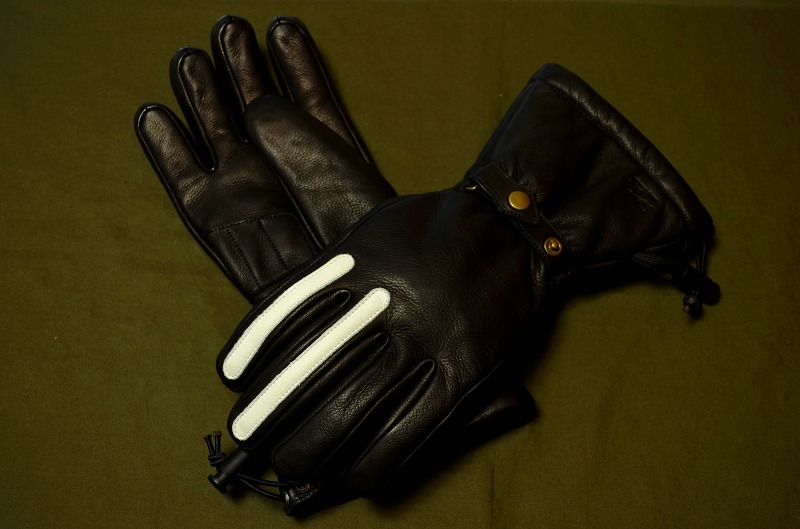 2Lines Winter Glove